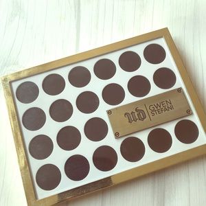 Urban Decay Gwen Stefani Eyeshadow Palette